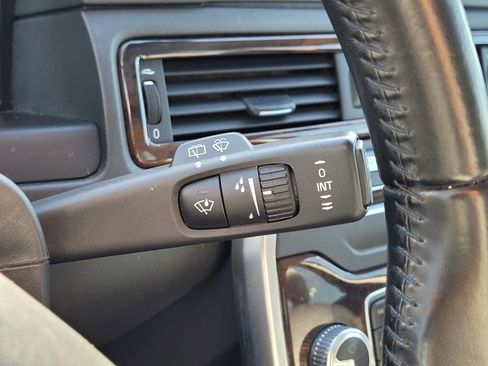 Used 2016 Volvo XC70 T5 Premier image 20