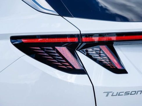 New 2026 Hyundai Tucson Limited AWD/4WD image 10