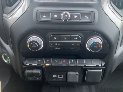 New 2026 Chevrolet Silverado 1500 Custom Trail Boss w/ Turbomax Blackout Package AWD/4WD image 17