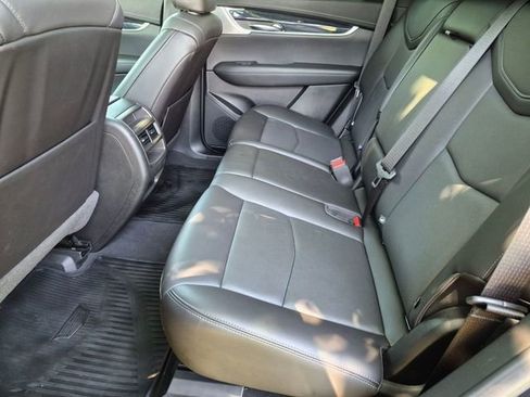 Used 2023 Cadillac XT5 Premium Luxury AWD/4WD image 10