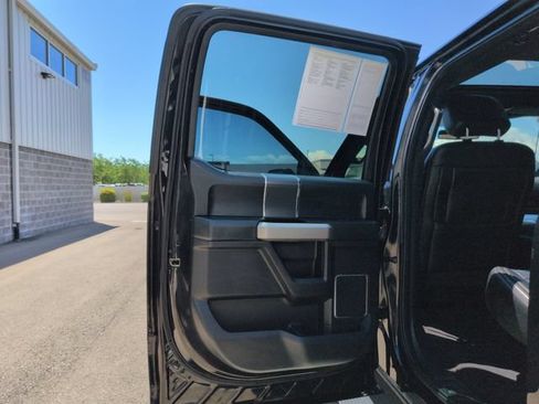 Used 2020 Ford F150 Lariat w/ Equipment Group 502A Luxury AWD/4WD image 24