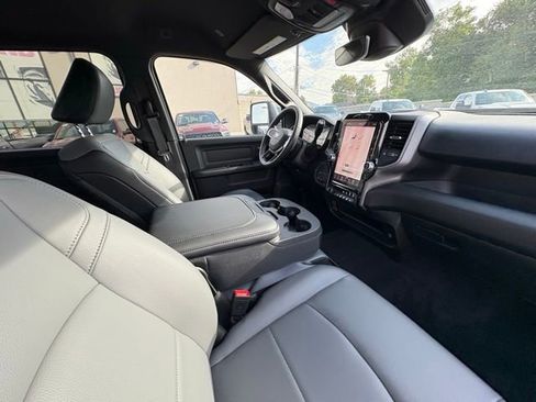 New 2026 RAM 2500 Tradesman AWD/4WD image 30