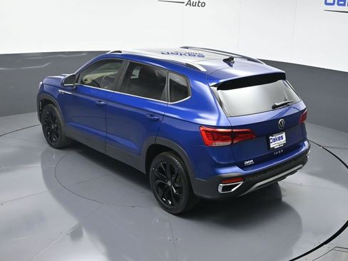 Used 2022 Volkswagen Taos SE image 50