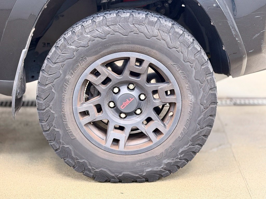 Used 2019 Toyota 4Runner TRD Pro AWD/4WD image 4