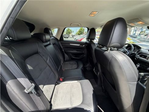 Used 2018 MAZDA CX-5 Touring FWD image 29