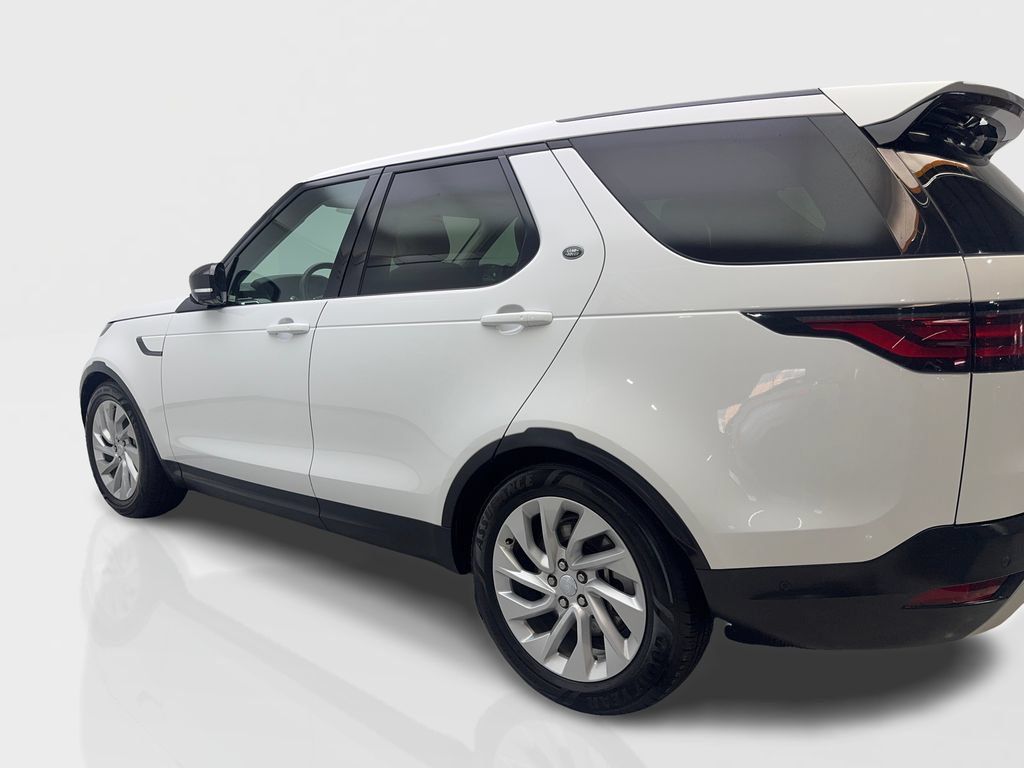 Used 2025 Land Rover Discovery S AWD/4WD image 15