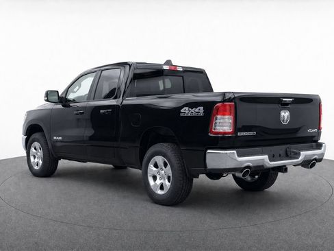 Used 2020 RAM 1500 Big Horn AWD/4WD image 3