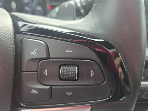 Used 2023 Buick Enclave Avenir w/ Avenir Technology Package AWD/4WD image 16