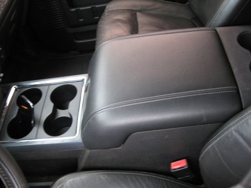 Used 2015 Ford F250 Lariat w/ Chrome Package image 26