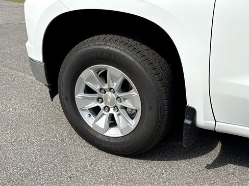 Used 2022 Chevrolet Silverado 1500 W/T w/ WT Value Package image 19