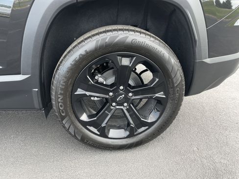 Used 2026 Chevrolet Equinox LT w/ Midnight Edition image 27