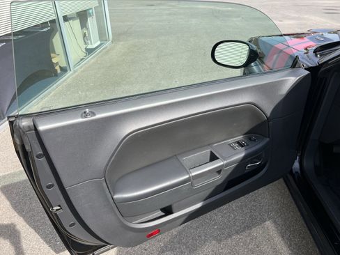 Used 2012 Dodge Challenger R/T Plus image 13