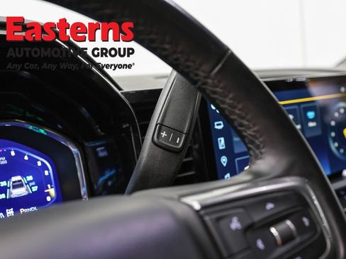 Used 2023 Chevrolet Silverado 1500 LT AWD/4WD image 13