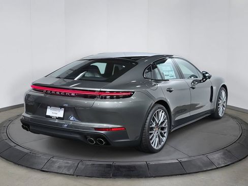 New 2026 Porsche Panamera image 7