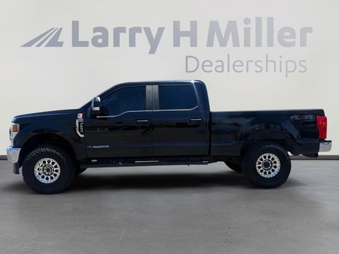 Used 2020 Ford F250 XL w/ STX Appearance Package AWD/4WD image 3