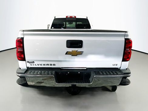 Used 2015 Chevrolet Silverado 3500 LTZ w/ Duramax Plus Package AWD/4WD image 6