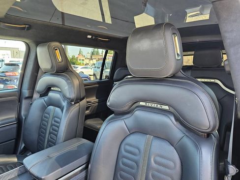 Used 2025 Rivian R1S Adventure AWD/4WD image 21