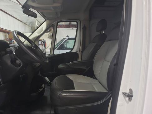 Used 2018 RAM ProMaster 3500 w/ Interior Convenience Group FWD image 18