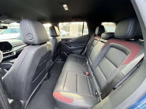 Used 2025 Chevrolet Equinox RS w/ Safety and Technology Package image 12