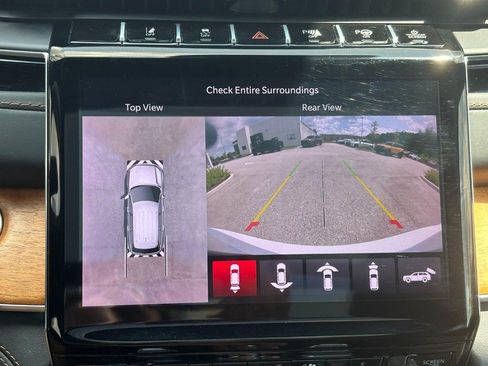 Used 2022 Jeep Grand Cherokee L Summit AWD/4WD image 23