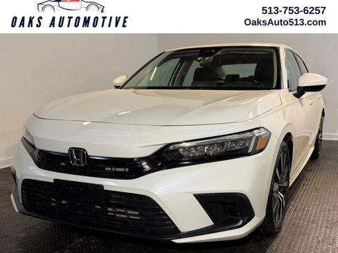 Used 2024 Honda Civic EX image 1