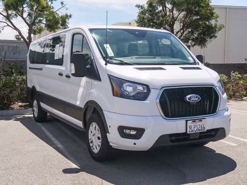 Used 2024 Ford Transit 350 XLT RWD image 3