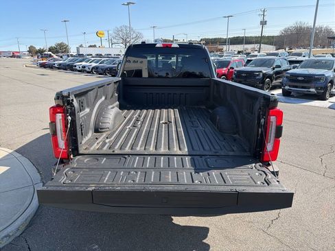 Used 2025 Ford F450 Platinum w/ Platinum Plus Package image 5