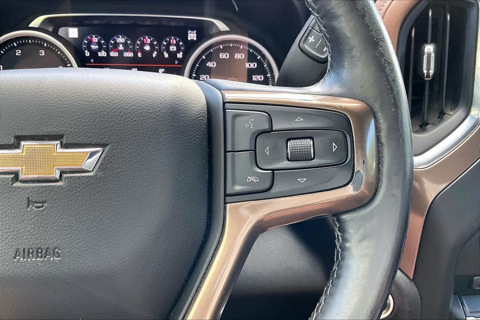 Used 2022 Chevrolet Silverado 2500 High Country w/ Z71 Off-Road Package AWD/4WD image 19