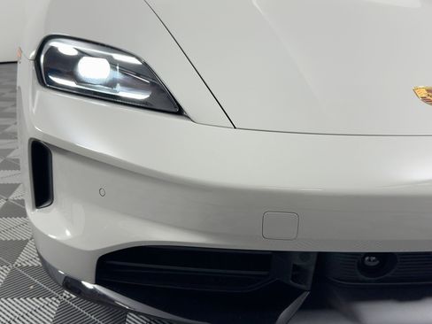 New 2026 Porsche Taycan GTS image 11