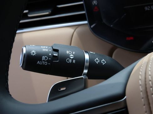 New 2026 Land Rover Range Rover SE AWD/4WD image 19