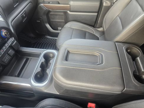 Used 2019 Chevrolet Silverado 1500 RST w/ True North Edition AWD/4WD image 21