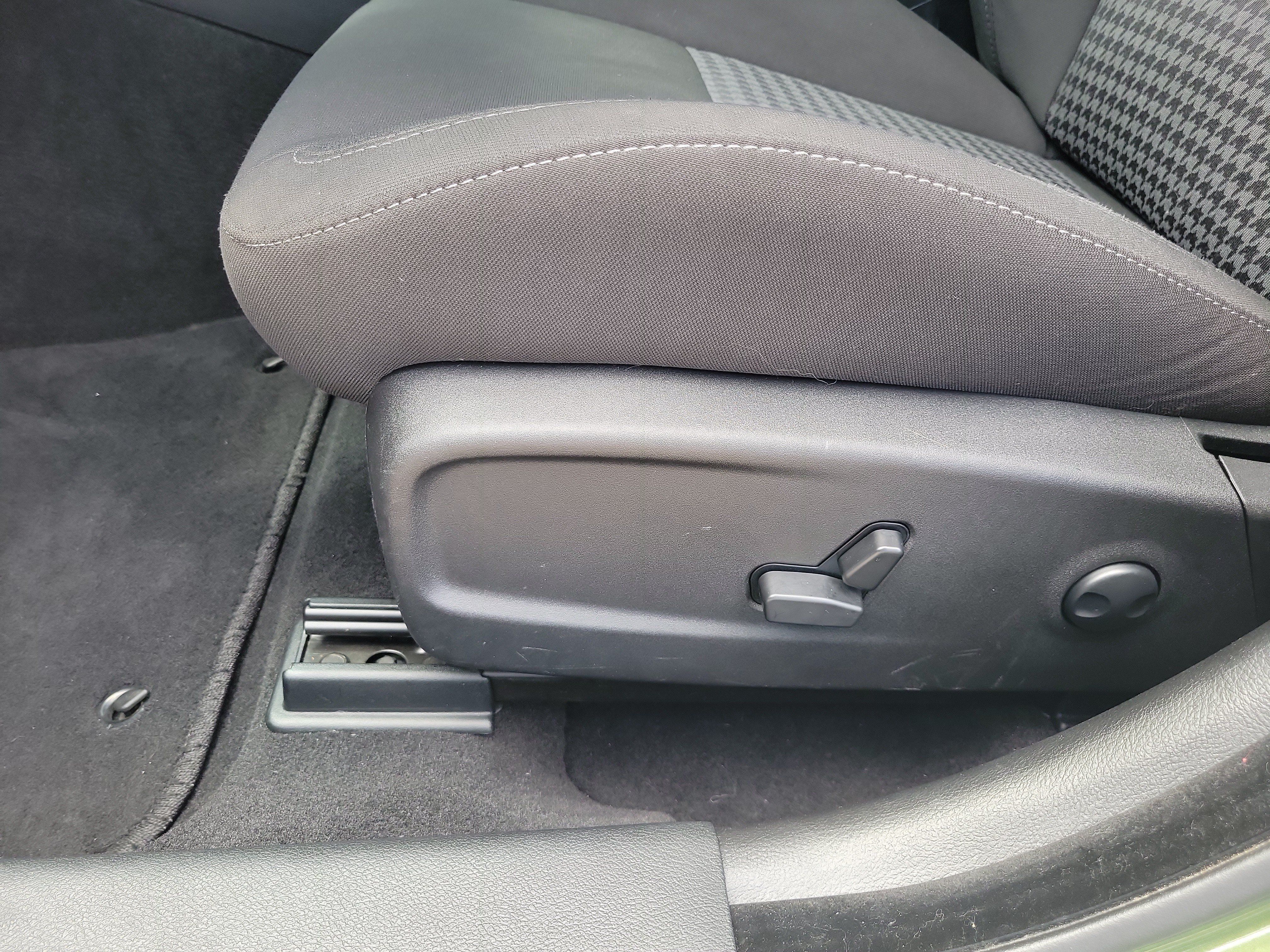 Used 2023 Dodge Charger Scat Pack w/ Harman/Kardon Audio Group RWD image 20