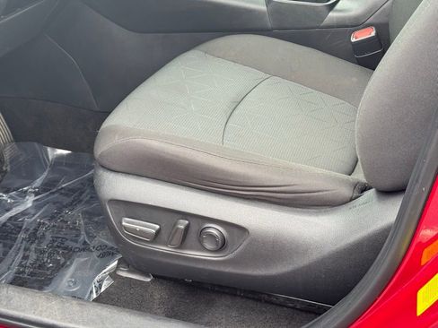 Used 2023 Toyota RAV4 XLE image 22