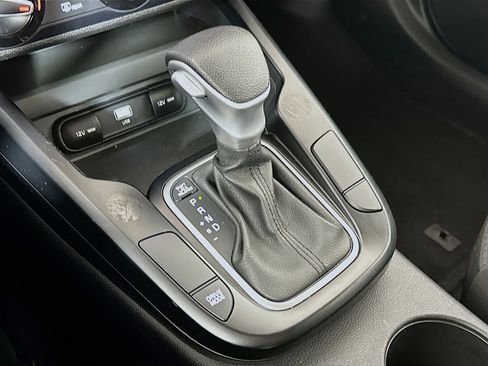 Certified 2024 Kia Soul LX w/ Option Group 015 image 16