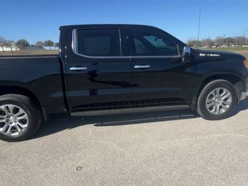 Used 2024 Chevrolet Silverado 1500 LTZ w/ Technology Package image 9
