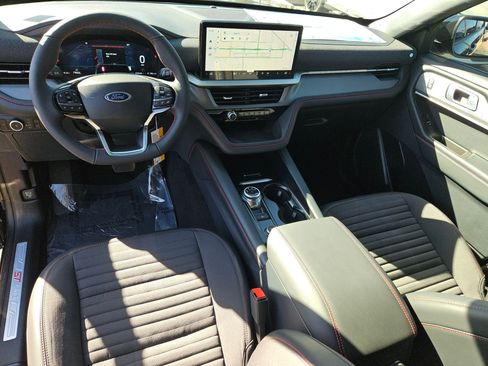 New 2025 Ford Explorer ST-Line image 15
