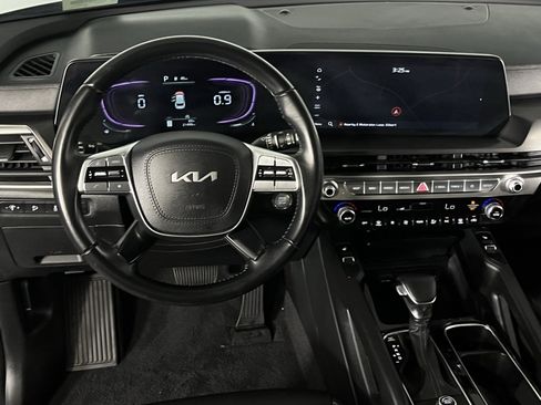 Used 2023 Kia Telluride S image 14