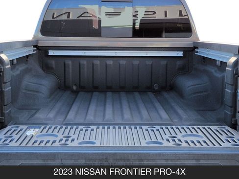 Used 2023 Nissan Frontier PRO-4X w/ Pro Convenience Package image 21