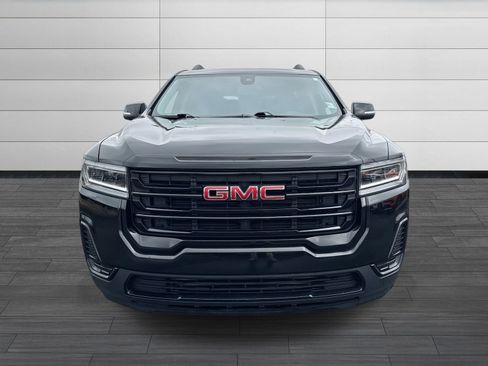 Used 2023 GMC Acadia SLE w/ Driver Convenience Package image 9