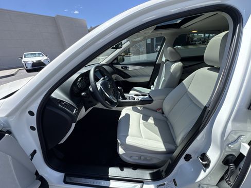 Used 2023 INFINITI Q50 Luxe w/ Cargo Package RWD image 10