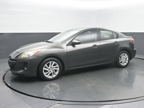 Used 2012 MAZDA MAZDA3 i Touring FWD image 2