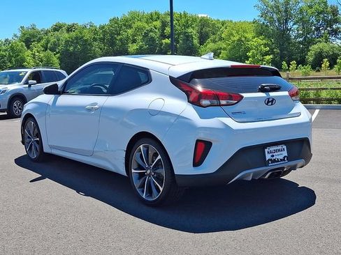 Used 2020 Hyundai Veloster 2.0 Premium FWD image 5