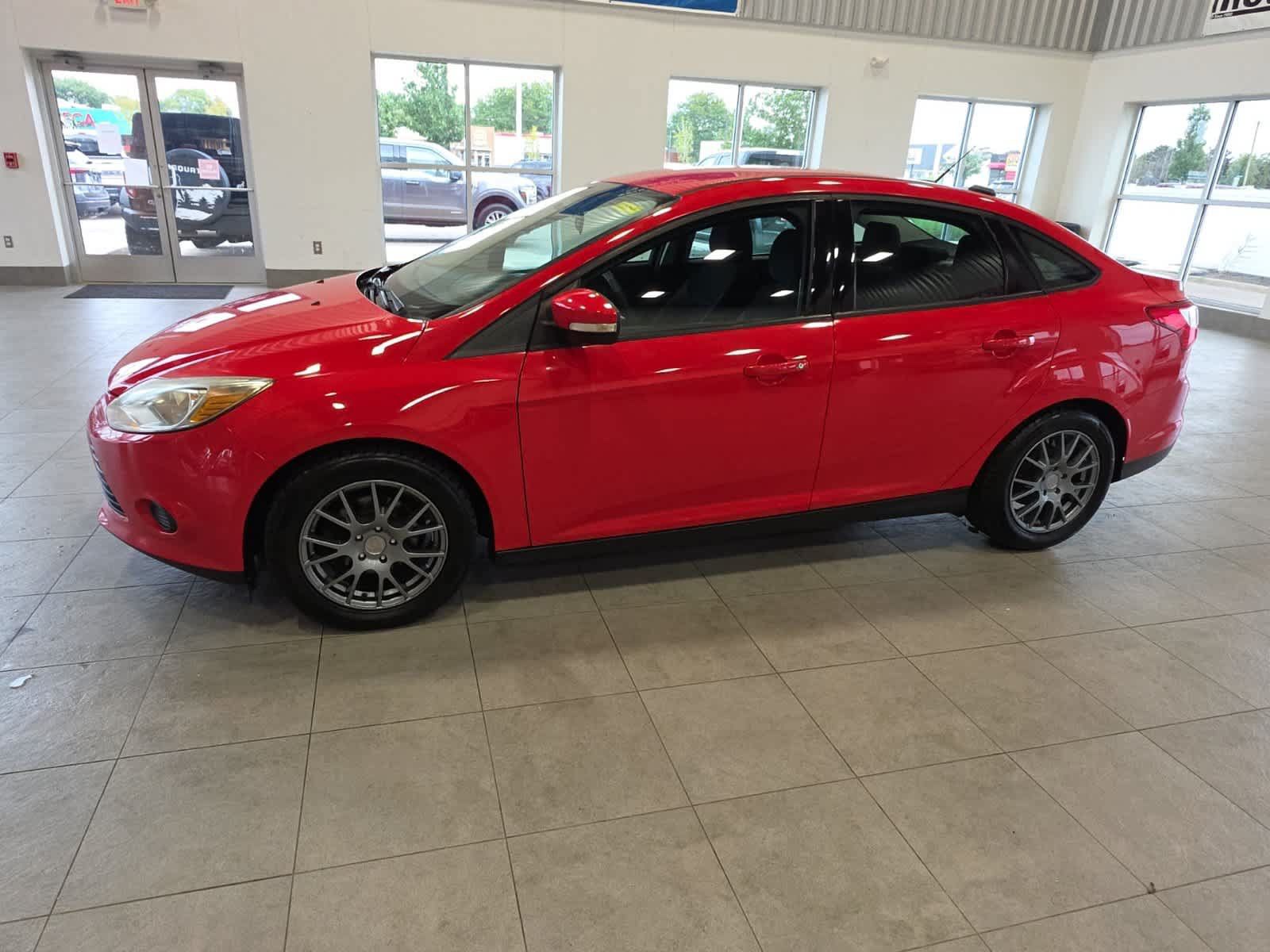 Used 2014 Ford Focus SE FWD image 13