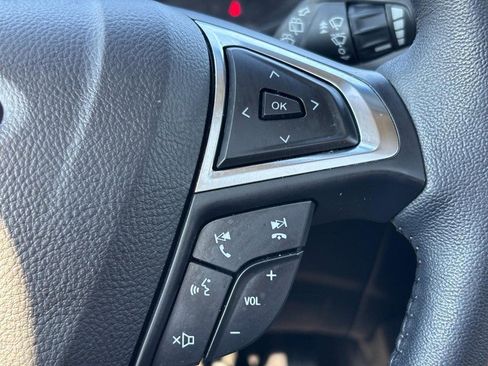 Used 2023 Ford Edge SEL w/ Convenience Package image 21