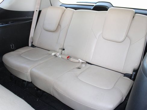 Used 2020 Nissan Armada SL w/ Premium Package image 7