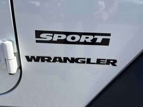 Used 2017 Jeep Wrangler Sport w/ Quick Order Package 24S image 8