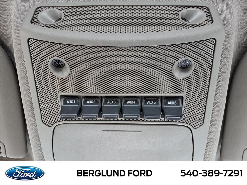 Used 2019 Ford F550 2WD Regular Cab Super Duty image 29
