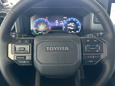 New 2026 Toyota Land Cruiser image 21