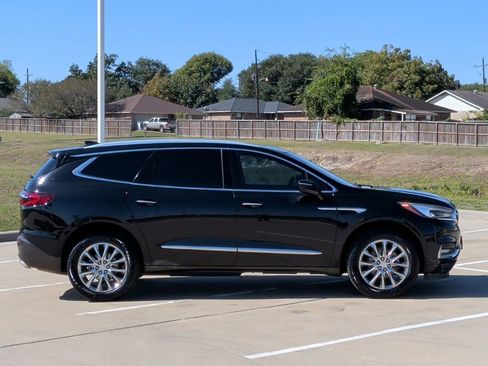 Used 2019 Buick Enclave Essence w/ Trailering Package, 5000 lbs. image 10