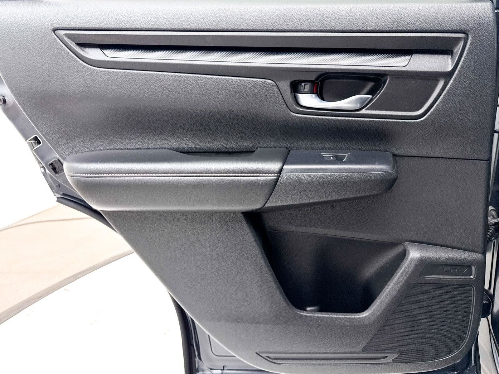 Used 2023 Honda CR-V Sport image 30